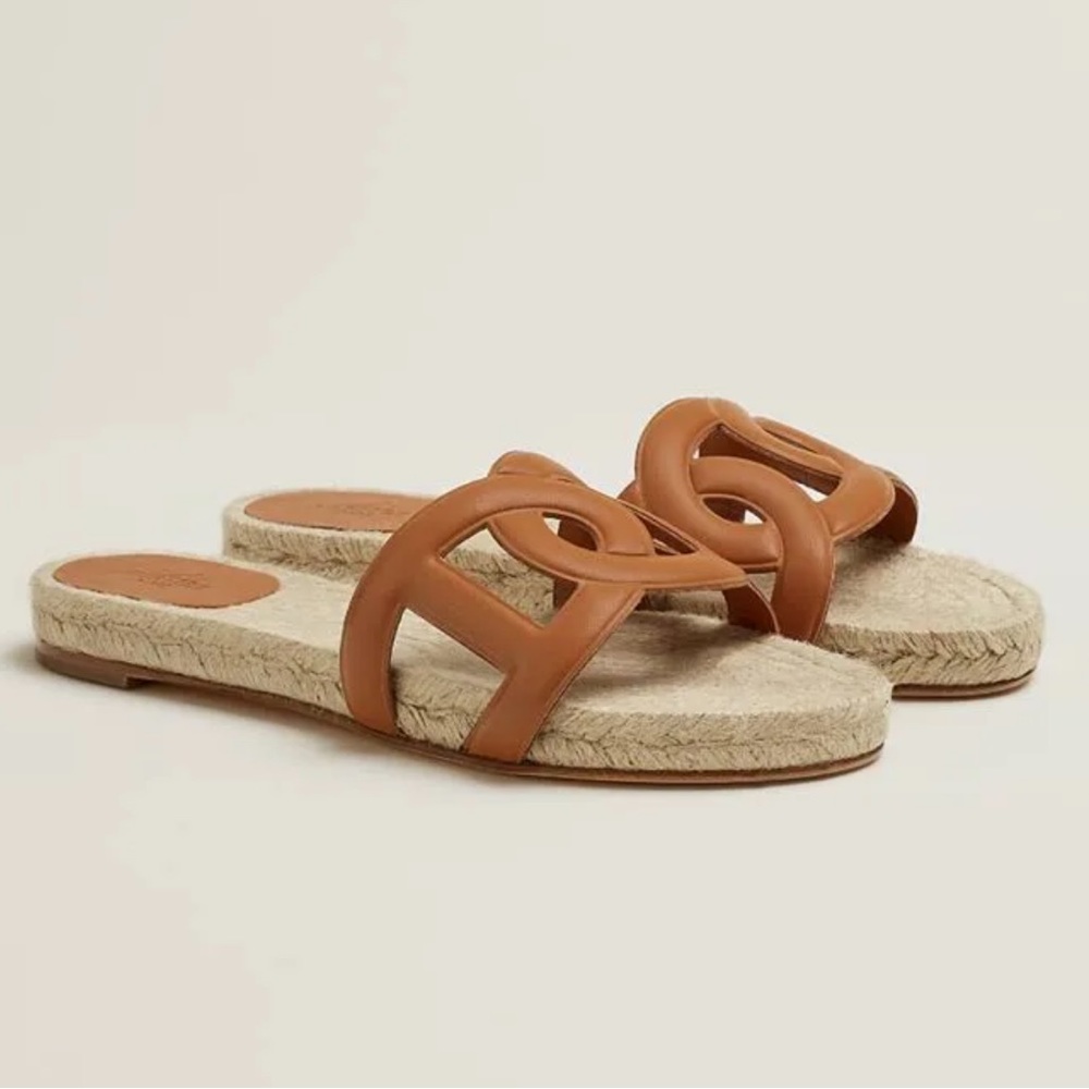 ‼️SALE‼️HERMES FAMOSA ESPADRILLE SANDALS